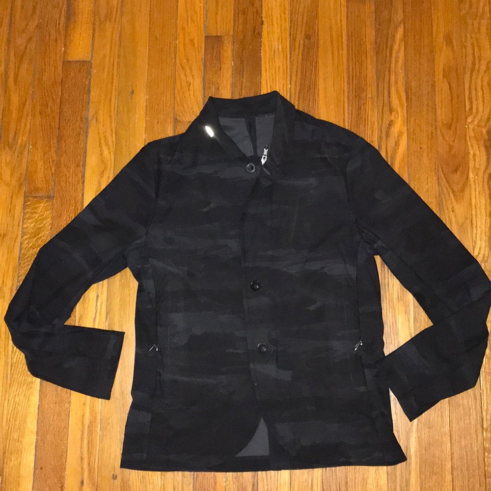 Lululemon Men’s Jacket